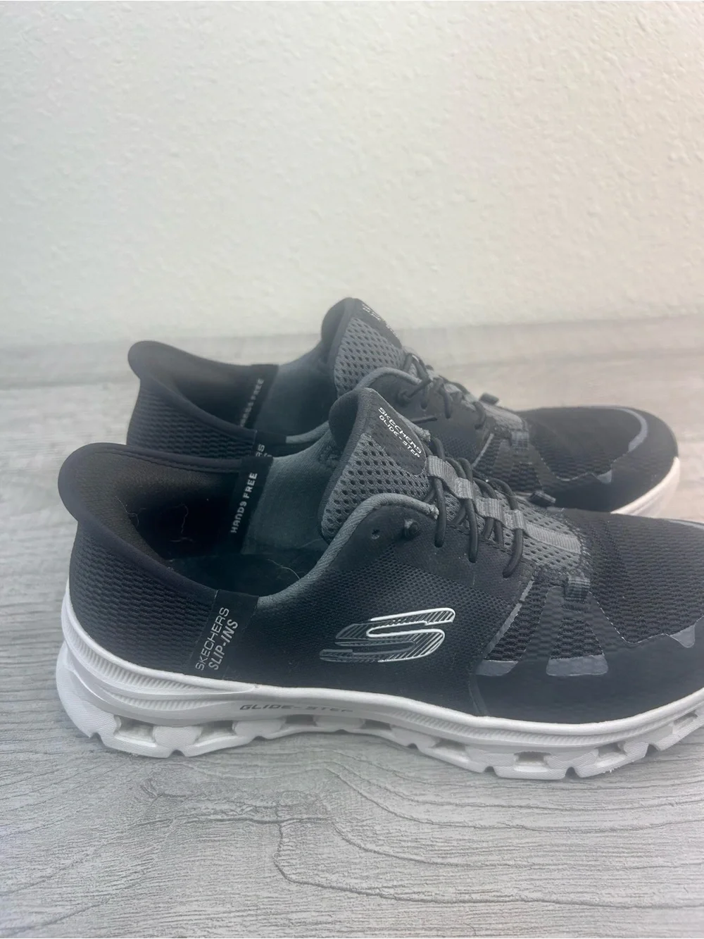 Skechers lightweight athletic